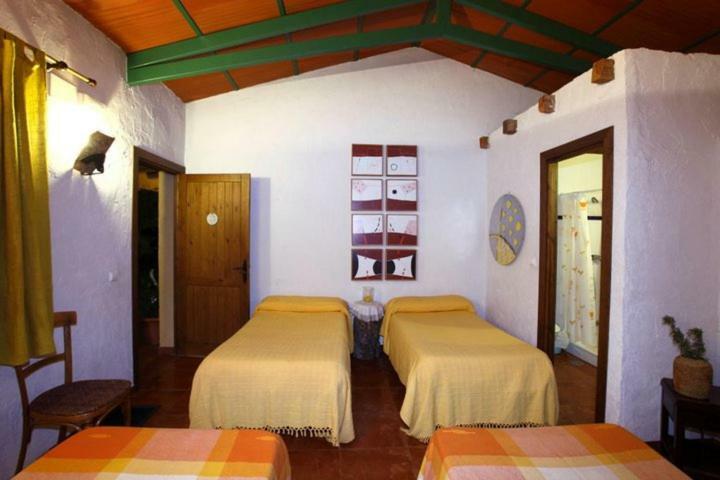Hotel Rural La Cimbarra Aldeaquemada Esterno foto